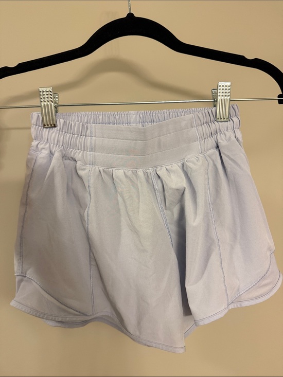 lululemon athletica Pants - Lululemon Women’s Hotty Hot HR shirts, 4”, size 2
